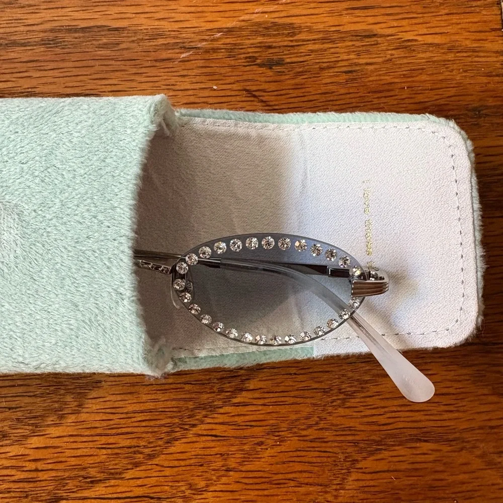 Y2K Emma Chamberlain x Crap Eyewear Sunglasses (Prima Donna, sold out model) - Picture 7 of 7